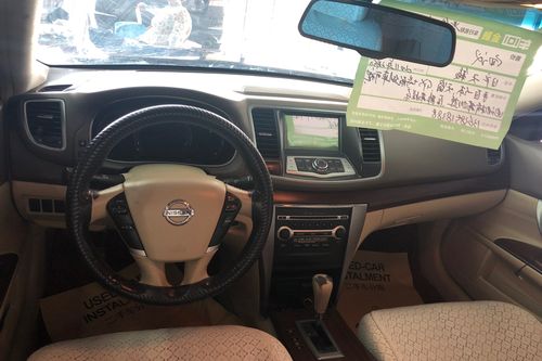 日产 天籁 2011款 公爵 2.5l xv vip尊尚版