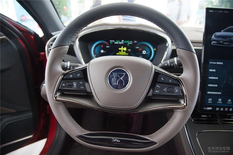 倾注全公司心血的力作--比亚迪汉ev实拍