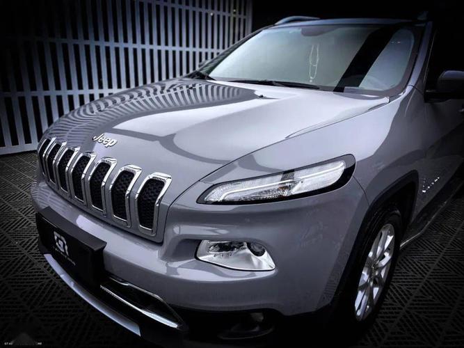 jeep自由光亮纳多灰案例欣赏