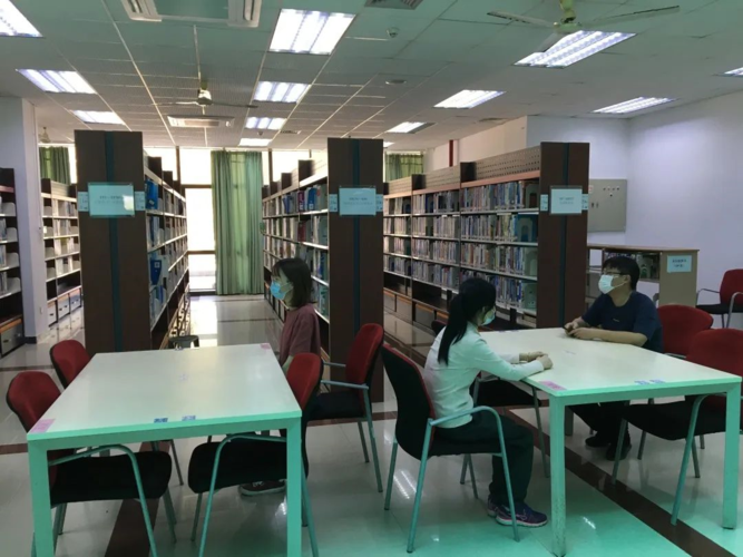 关于惠州学院图书馆开馆通知