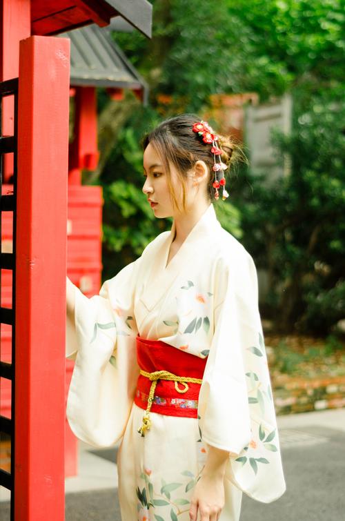 和服少女