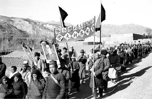 1950--1953年土地改革中的老照片