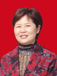 党派:中共 学历:大学本科 所属代表团:抚州市 职位:南城县委副书记