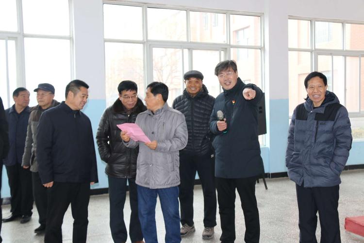 商丘市老年书画院新任院长魏昭炜一行到所属县(市,区)