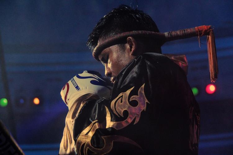 组图-泰拳王播求出征昆仑决 百变造型英气逼人