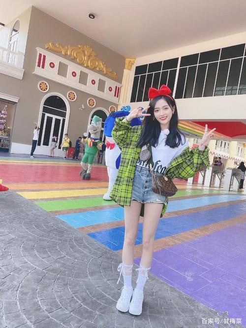 《青春有你2》迎来"颜值担当",也许谢可寅就是下一个