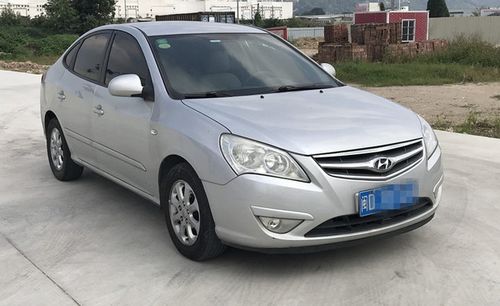 现代 悦动 2011款 1.6 自动 豪华型
