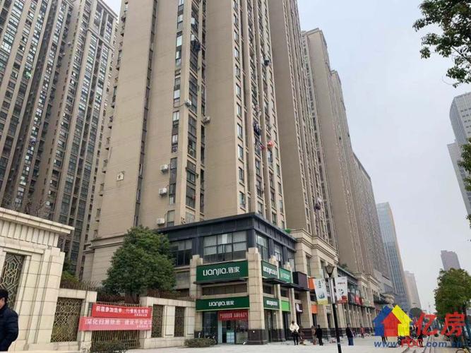 汉阳/保利香颂,地铁口金铺,层高9米,首付5成带证,武汉汉阳区升官渡