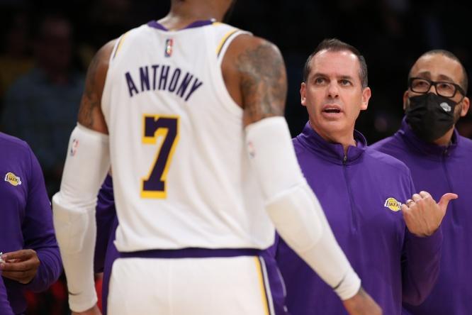 瓜脆包甜!安东尼又一次拯救湖人,沃格尔老调重弹,威少口是心非