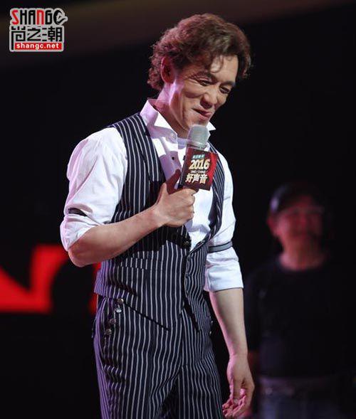 2016中国好声音李咏不屑华少语速快 哥练过目的是让大家听清楚