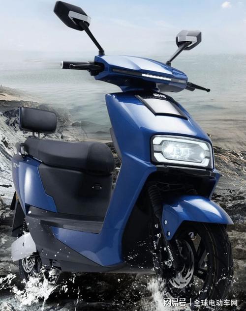 这2款电动车是外卖小哥的好搭档,不仅耐骑,而且续航也