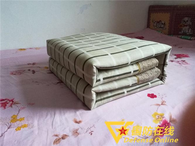 分享| #叠被子大赛# 捍卫你叠"豆腐块儿"的权利