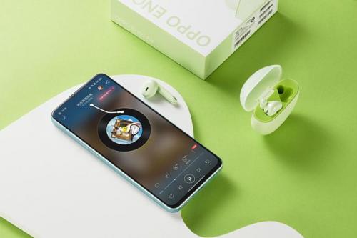oppo enco air正年「青」,当小清新色彩遇上半透明果冻