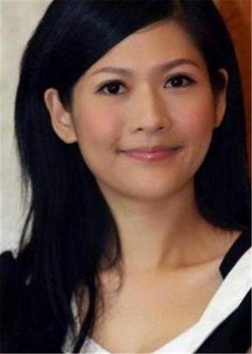 "美女主持"沈星把情夫送进监狱,被带走前大喊:我为她花了1千万