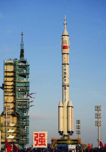 应对空间站意外情况长征二号f值班火箭最快十天内发射