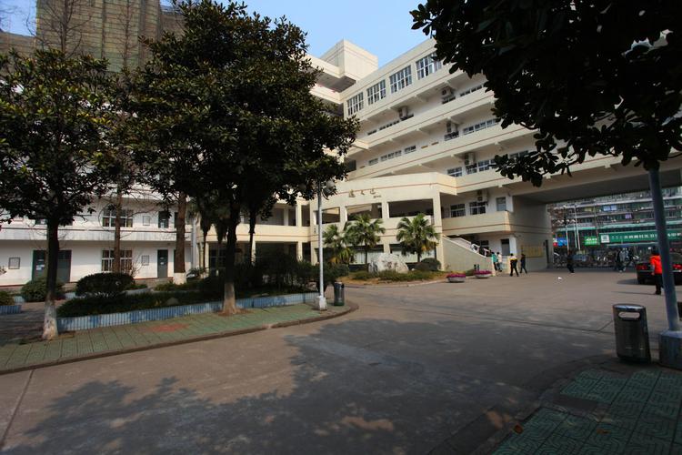  p>湖北省沙市中学(原 a target="_blank" href="/item/沙市三中">