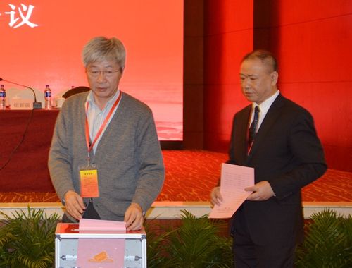 朱基伟 刘兴国 刘国刚 江小兵 汤  旭 李世东 吴世