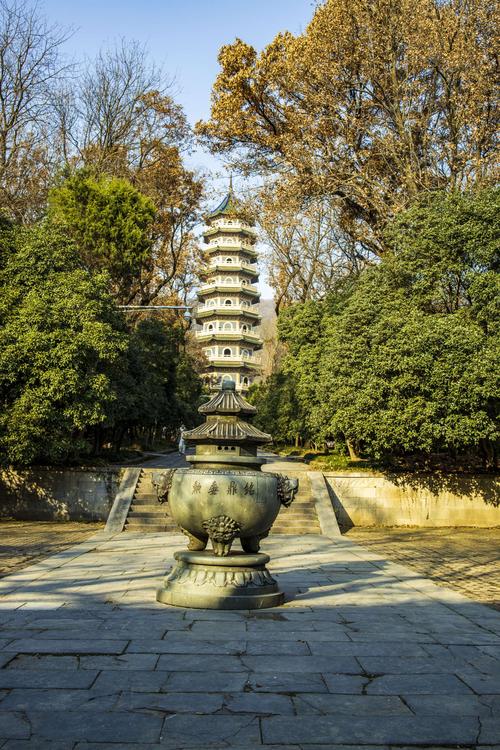 幽静的灵谷寺景区