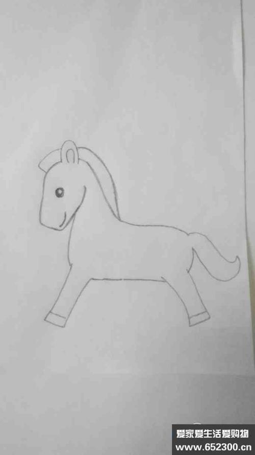 简笔画小木马的画法
