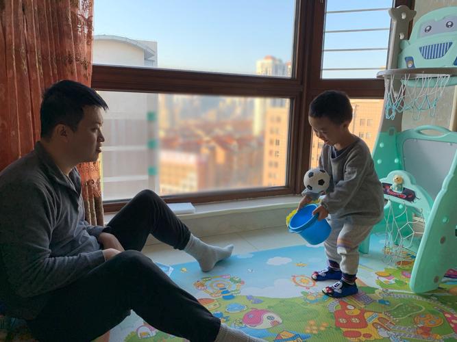 我和爸爸做游戏