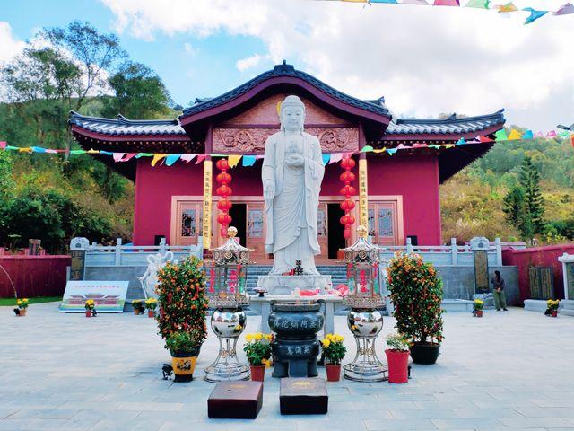陵水黎族自治县 标签: 名胜古迹 旅游景点 寺庙  陵水县五里亭双榕寺