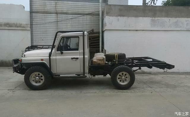 北汽bj212新车型旅居房车四驱越野很给力底盘很扎实