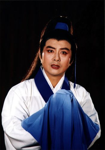 《戏苑百家》专访淮剧名家梁伟平