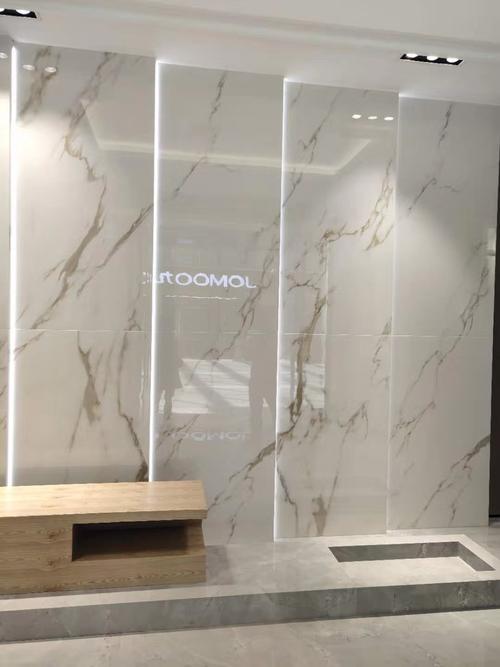 00  分享到: 商品详情 鱼肚金简介:     源于意大利的珍惜石材鱼肚金