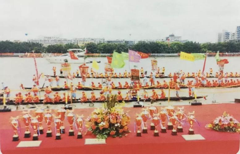 洛浦人!龙舟竞渡又端阳——你是吃龙船饭,还是吃粽子?