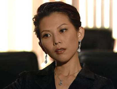 12,2008年《珠光宝气》,饰演康雅思