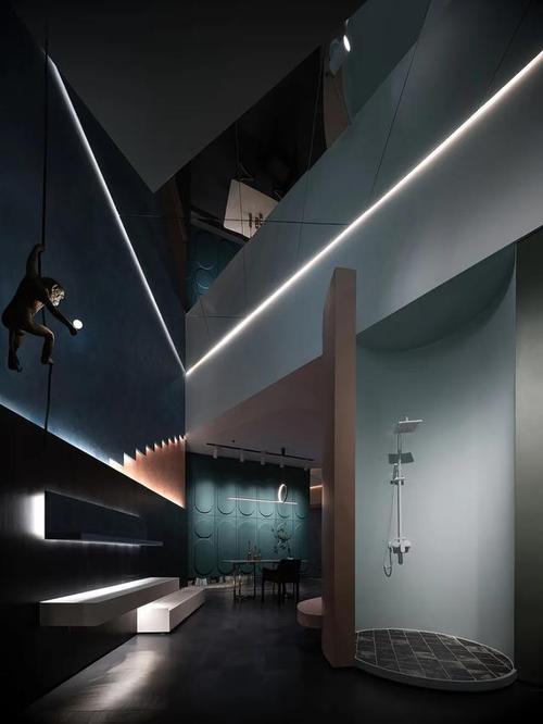 6米的狭长通道空间,左右两边都被其他空间所限定,如何在这样一个极端