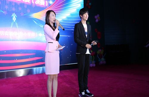 决战金话筒追逐主持梦