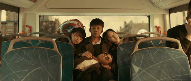 网大《依兰爱情故事》一出手,就是喜剧片新标杆|夏洛特烦恼|电影_网易