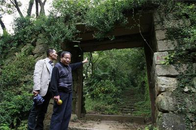 仙降镇山皇村:历千年沧桑山皇古寨盼"重生"