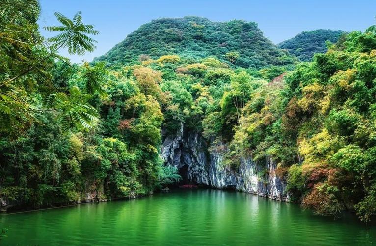 黄果树,龙宫景区门票优惠政策来了!贵州全省居民都能享受!