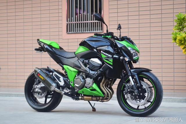 3万买2013年川崎z800 改装天蝎排气 重量级街车