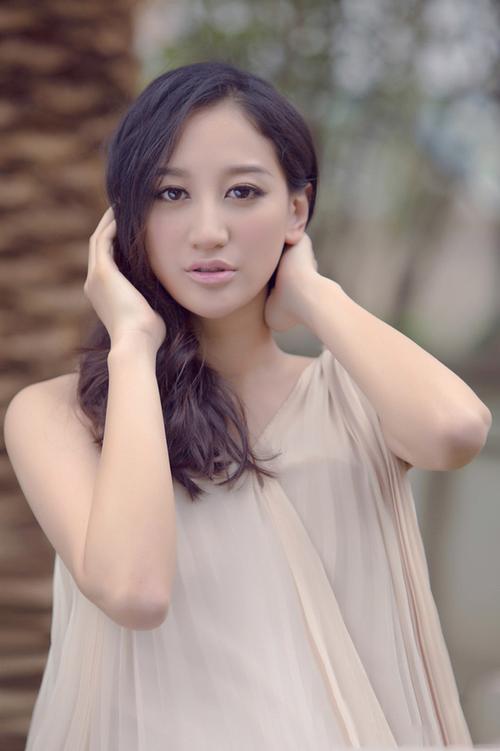 曾泳醍初夏请笑纳森女系写真图片