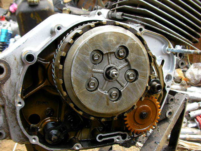 二手摩托车拆解配件豪爵en125 轻骑铃木风暴发动机机体总成