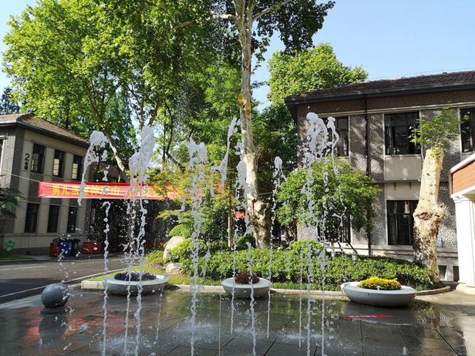 武汉市育才高级中学