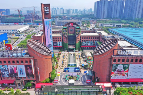 砂之船(重庆)奥莱开启购物嘉年华