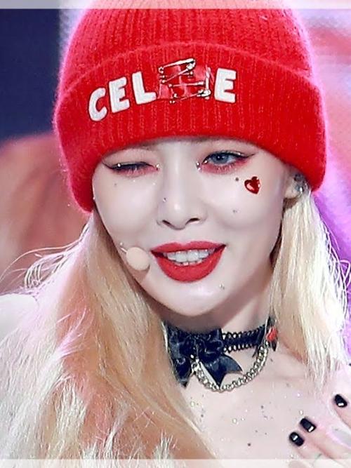 【泫雅】(4k)竖版直拍 音中ping pong210925_泫雅_金泫雅_娱乐_明星