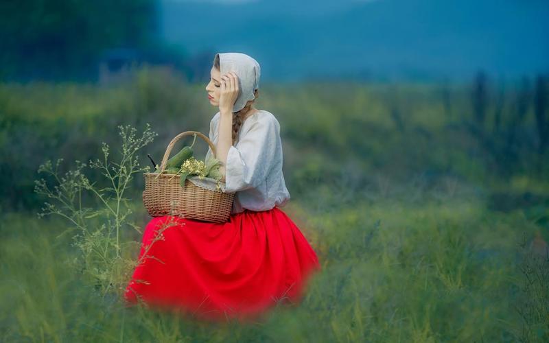 欧洲乡野女孩朴素唯美写真,高清壁纸图片,欧美美女