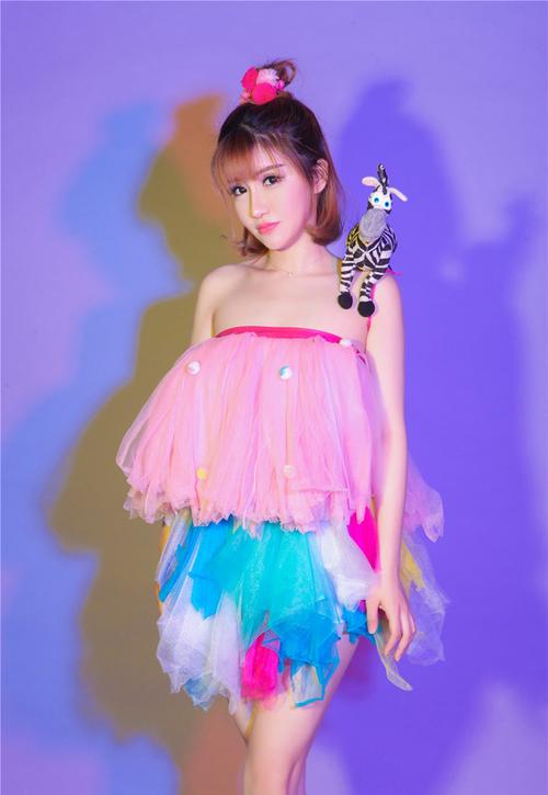中国cosplay美女k8傲娇萌萌vivian棚拍写真