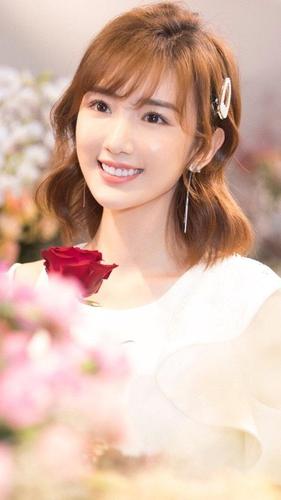 毛晓彤精美壁纸:清纯可爱,笑容甜美