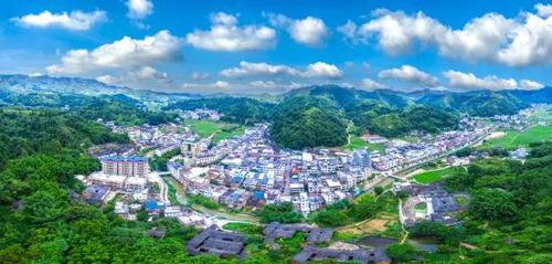 畲江镇全景