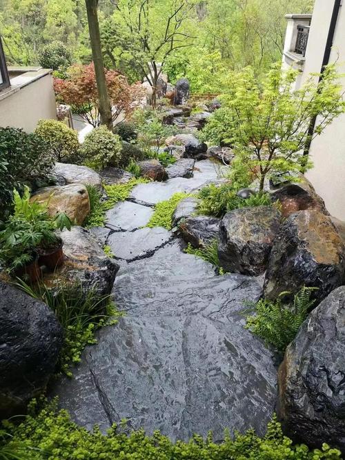 禾田墅知 | 别墅院子不好看?问题出在景观石上