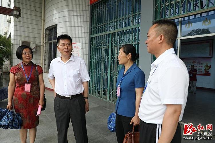 李仕忠到麻阳一中考点检查指导工作