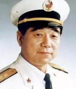 中国海军历任10位司令员一览表
