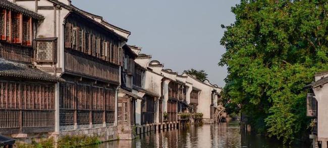 东栅景区和西栅景区差别