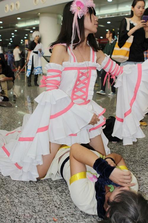重庆动漫文化节"无节操"cosplay吓坏小伙伴